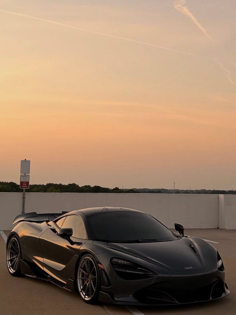 Used 2019 McLaren 720S Performance RWD image 5