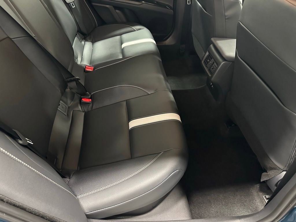 Used 2026 Toyota Camry SE FWD image 54