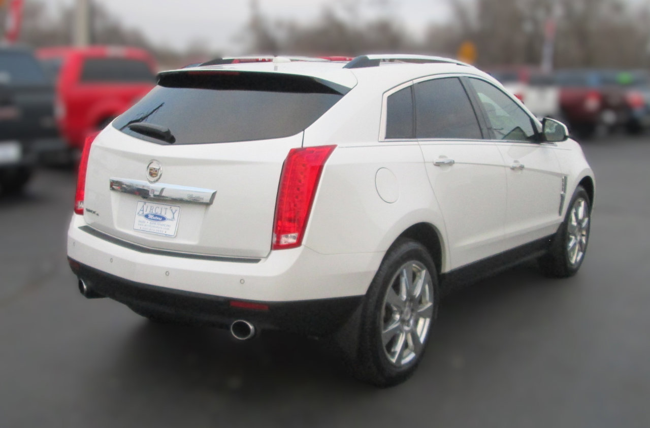 Used 2011 Cadillac SRX Premium image 7
