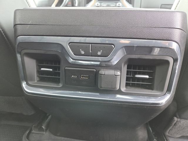 Used 2023 Chevrolet Silverado 3500 High Country image 16