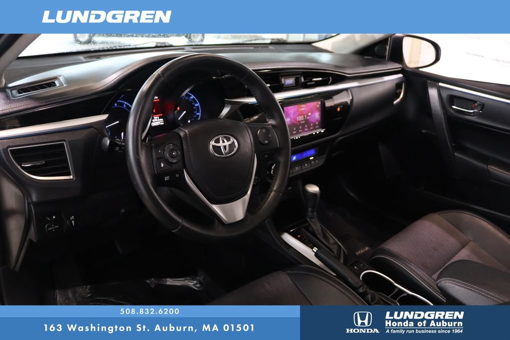 Used 2015 Toyota Corolla S FWD image 4