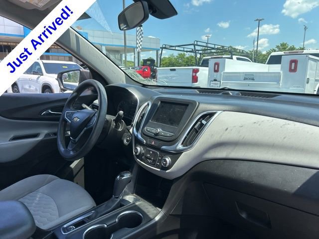 Used 2019 Chevrolet Equinox LS FWD image 30