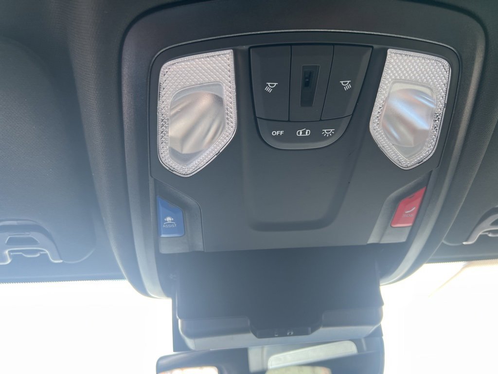 Used 2024 RAM 3500 Big Horn image 24