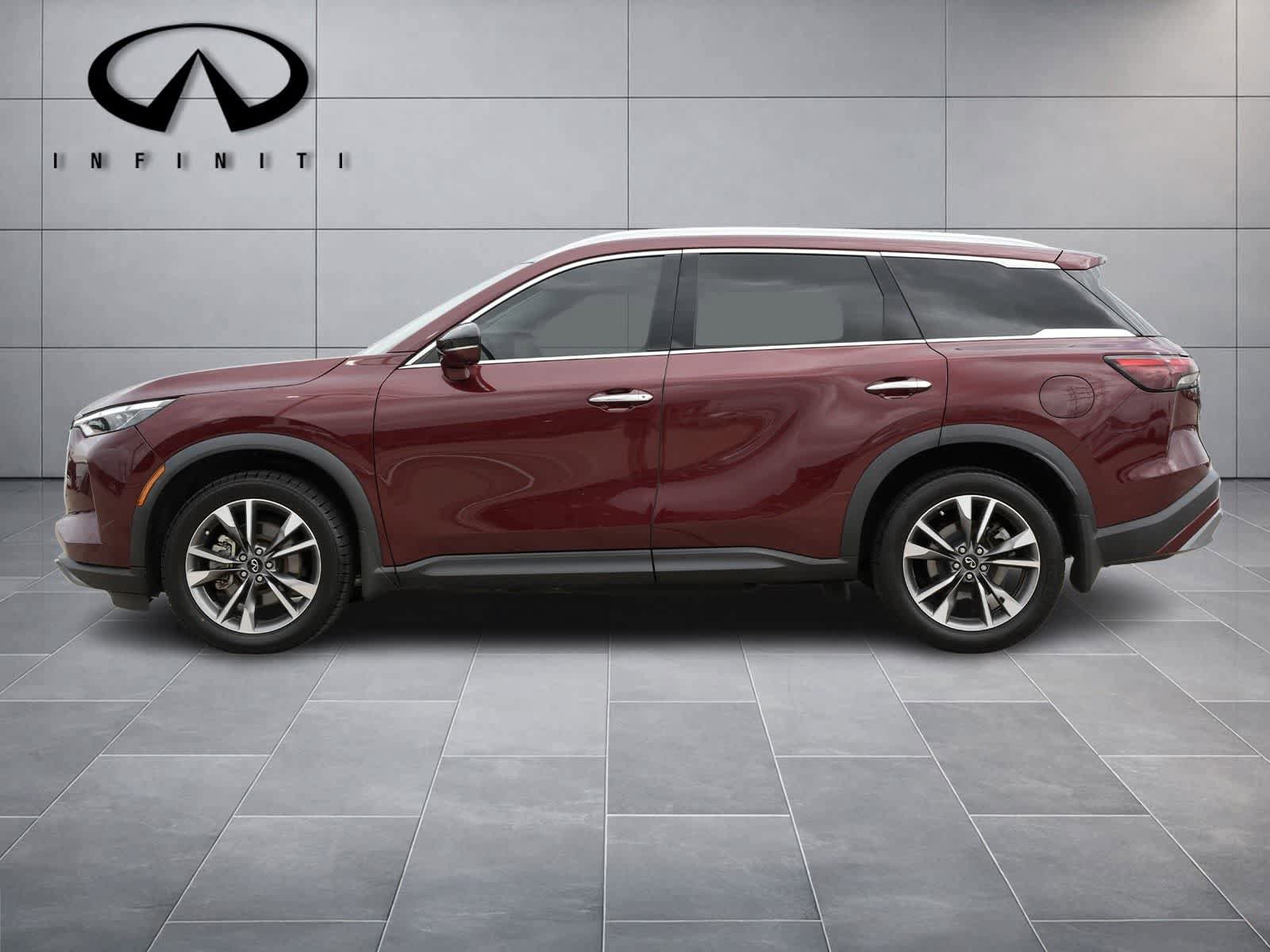 Used 2022 INFINITI QX60 Luxe w/ Cargo Package FWD image 4