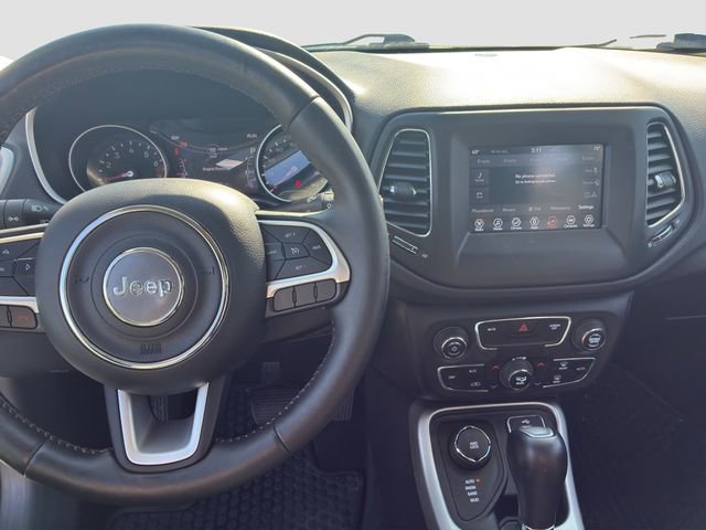 Used 2018 Jeep Compass Latitude w/ Popular Equipment Group image 14