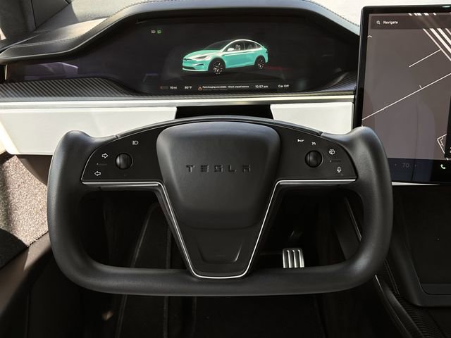 Used 2023 Tesla Model X Plaid image 13