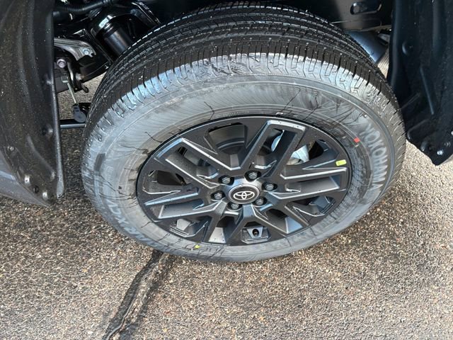 New 2026 Toyota Tundra Limited image 17