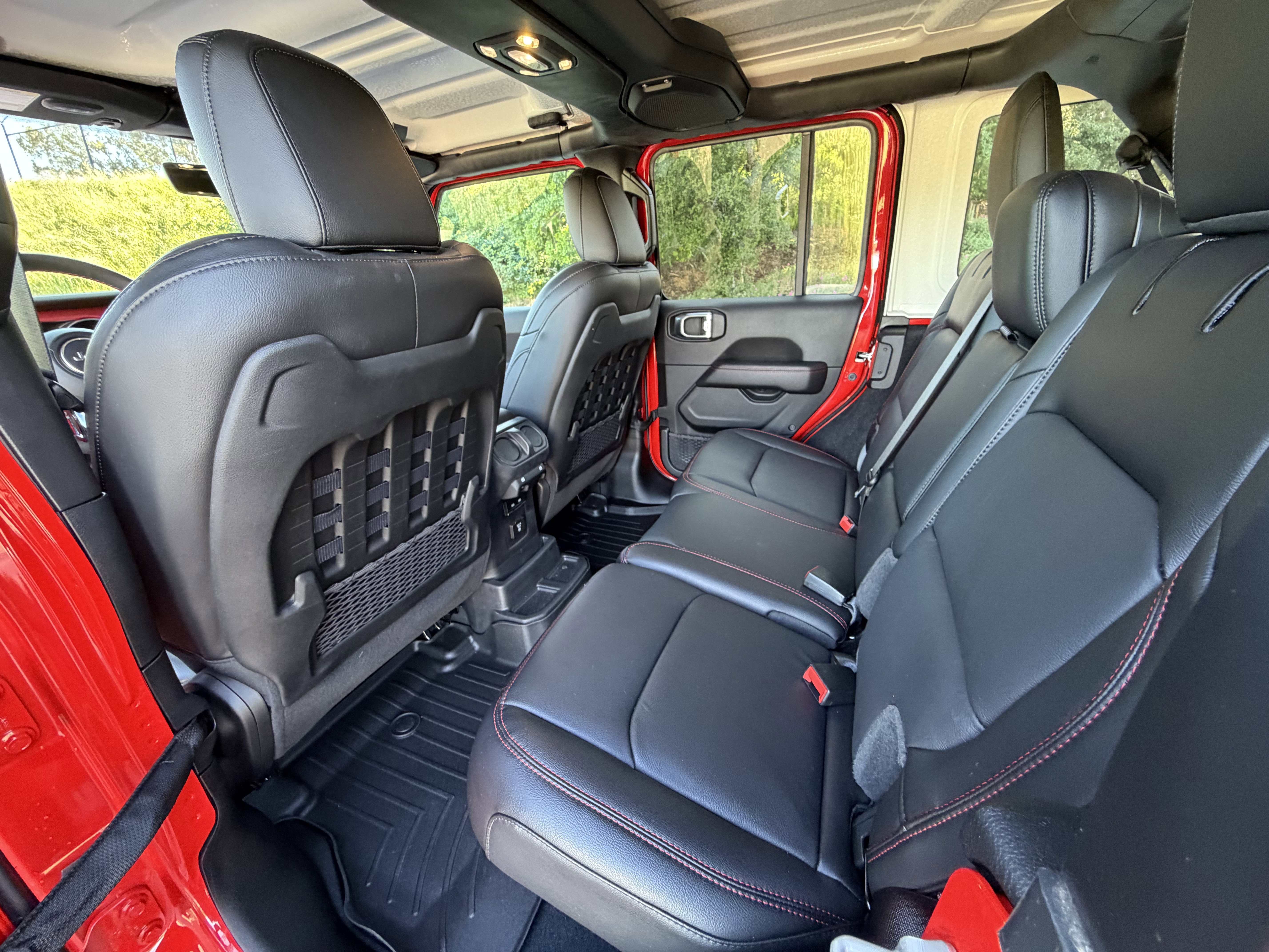 Used 2021 Jeep Wrangler Unlimited Rubicon AWD/4WD image 23