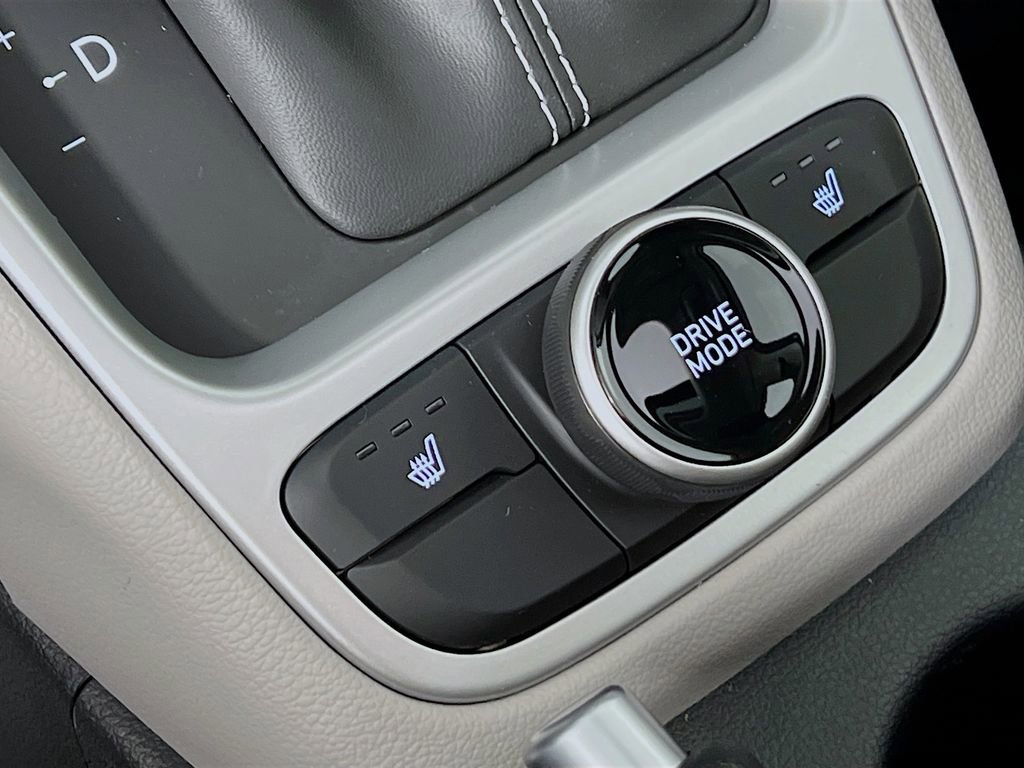 New 2026 Hyundai Venue SEL image 17