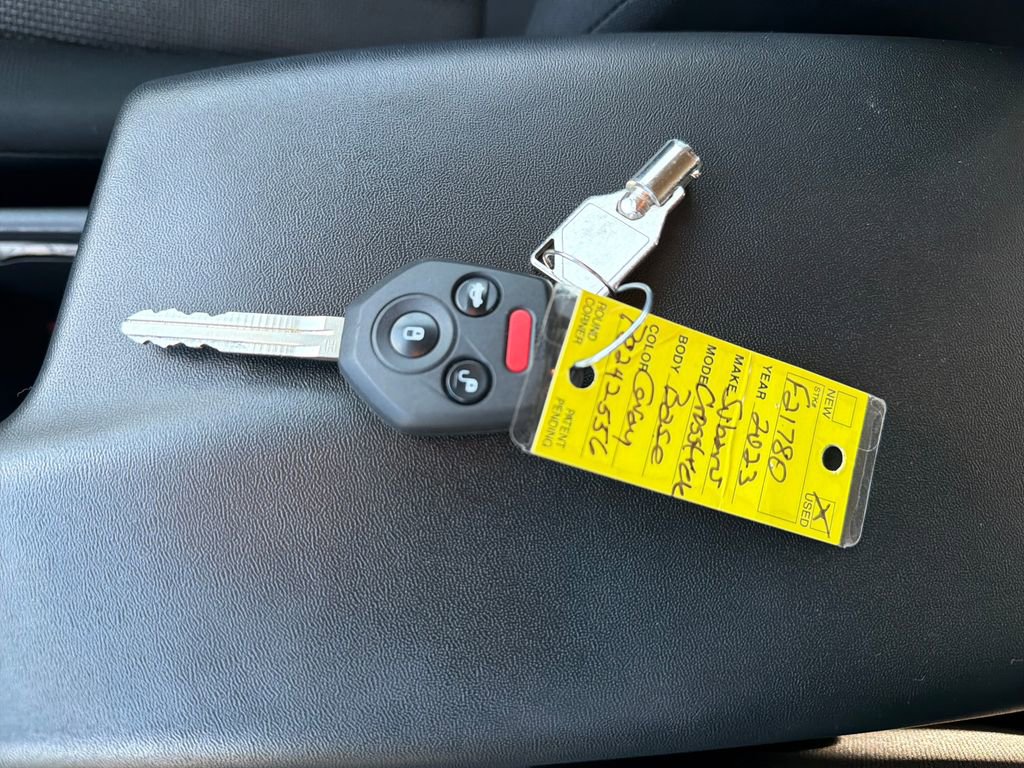 Used 2023 Subaru Crosstrek 2.0i AWD/4WD image 27