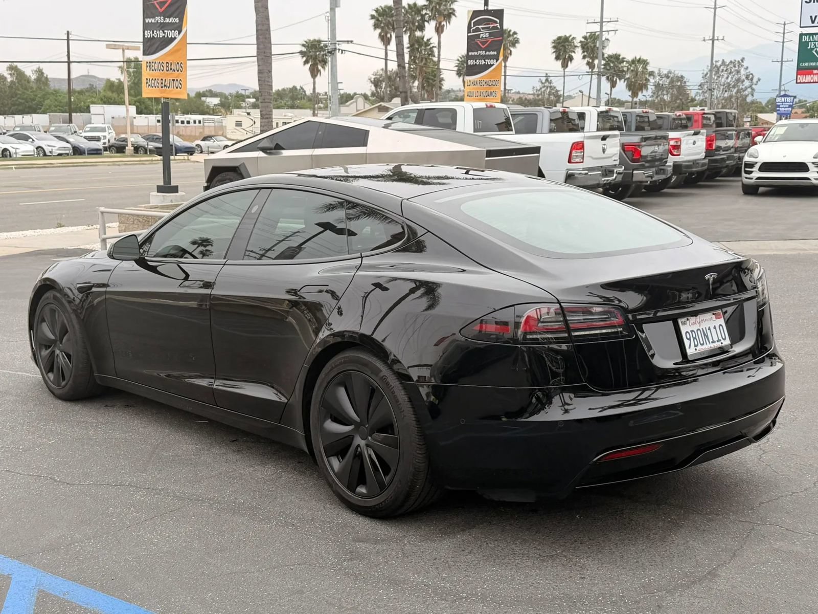 Used 2022 Tesla Model S Standard Range AWD/4WD image 5