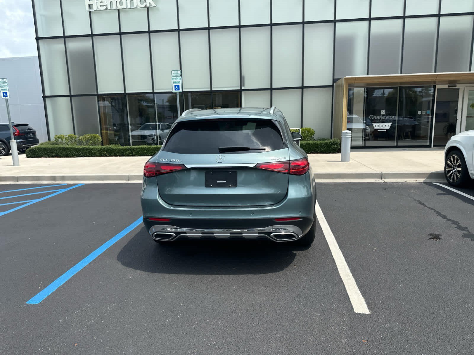 Used 2025 Mercedes-Benz GLC 350e 4MATIC image 20