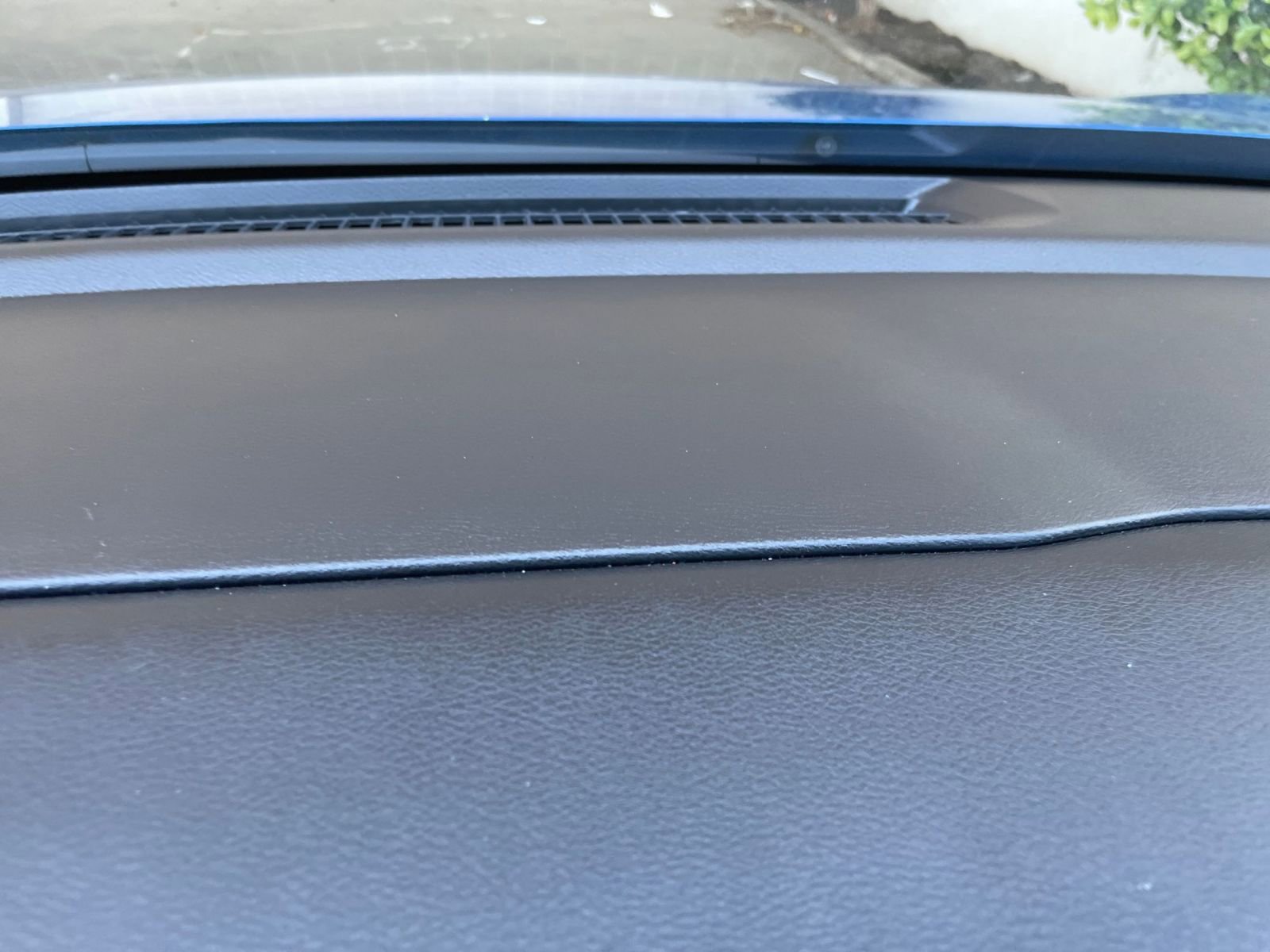 Used 2025 Nissan Sentra SV image 17