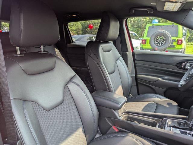 New 2026 Jeep Compass Latitude AWD/4WD image 34