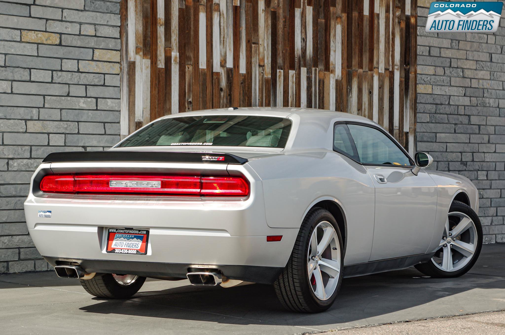 Used 2010 Dodge Challenger SRT8 w/ SRT Option Group II RWD image 7