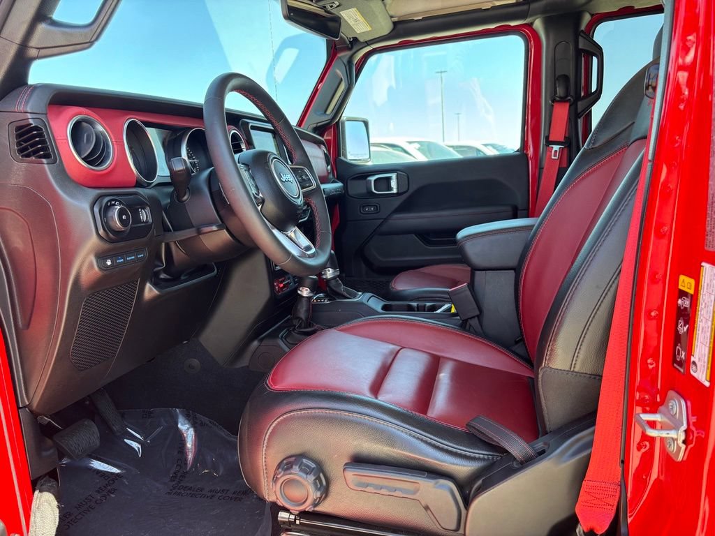 Used 2023 Jeep Wrangler Unlimited Rubicon 4xe AWD/4WD image 10