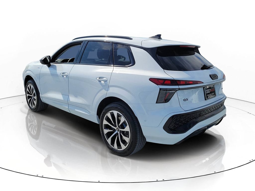 New 2026 Audi Q3 quattro 2.0T AWD/4WD image 3