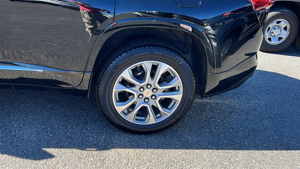 Used 2020 Chevrolet Traverse Premier w/ LPO, Floor Liner Package image 9