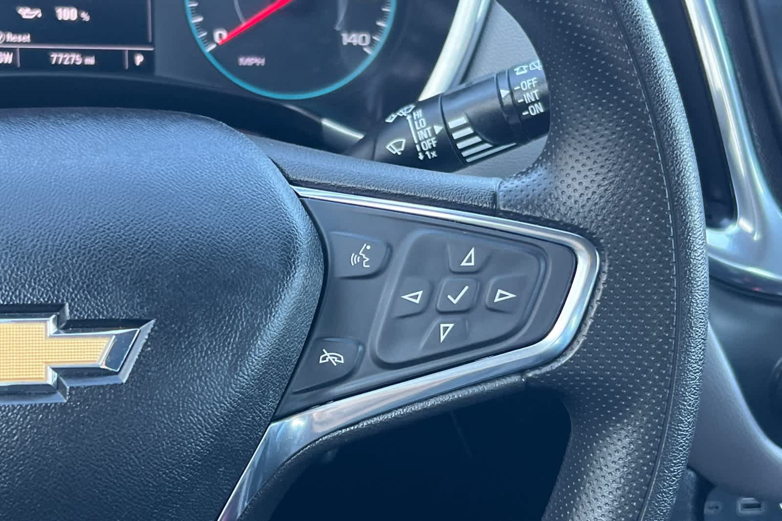 Used 2019 Chevrolet Equinox LS FWD image 27