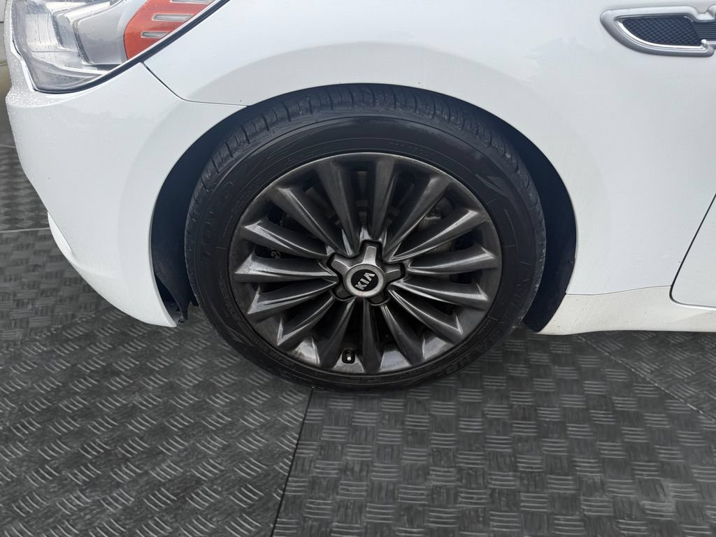 Used 2015 Kia K900 Luxury RWD image 14