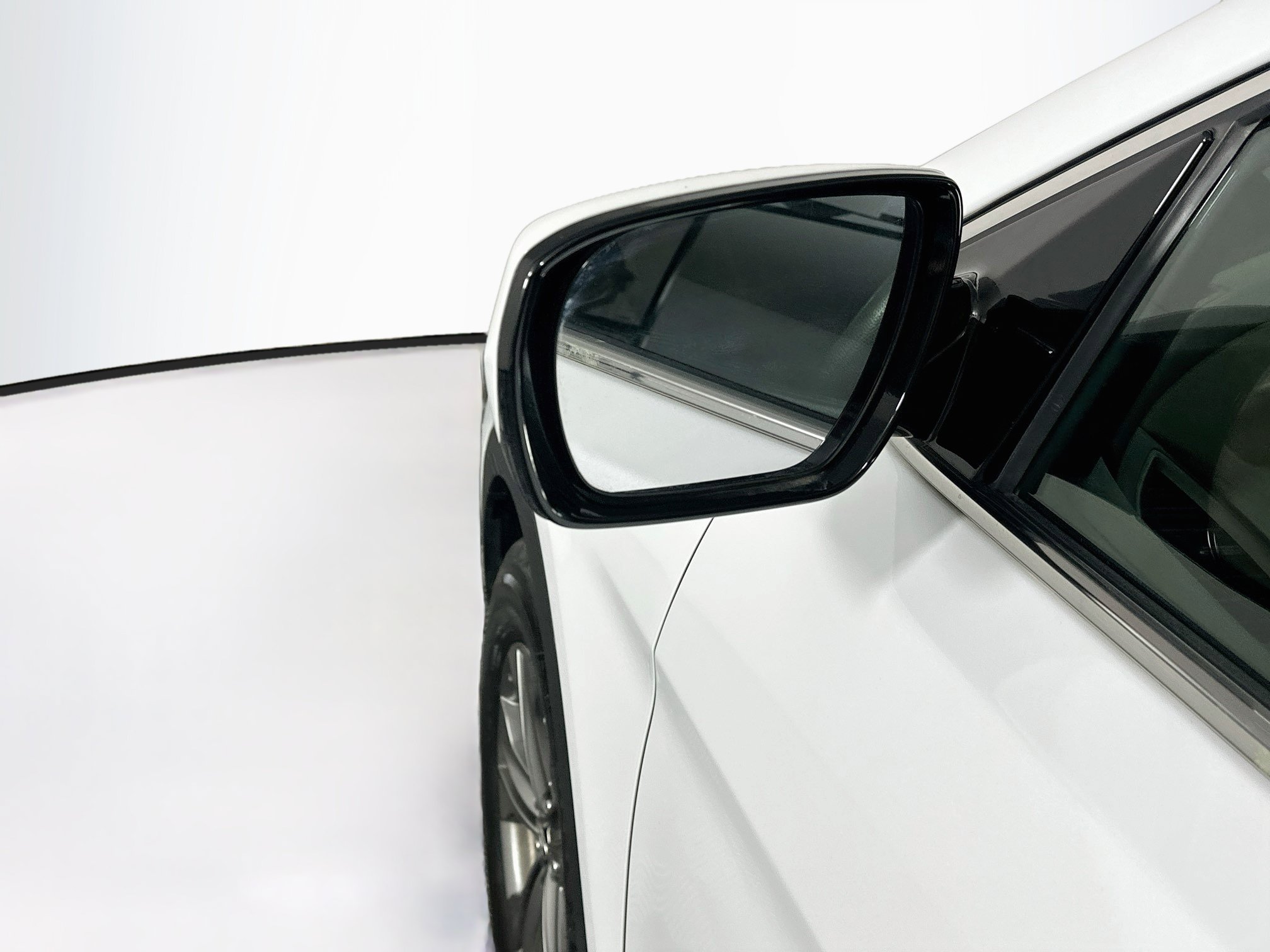 Used 2014 Hyundai Santa Fe Sport FWD image 16