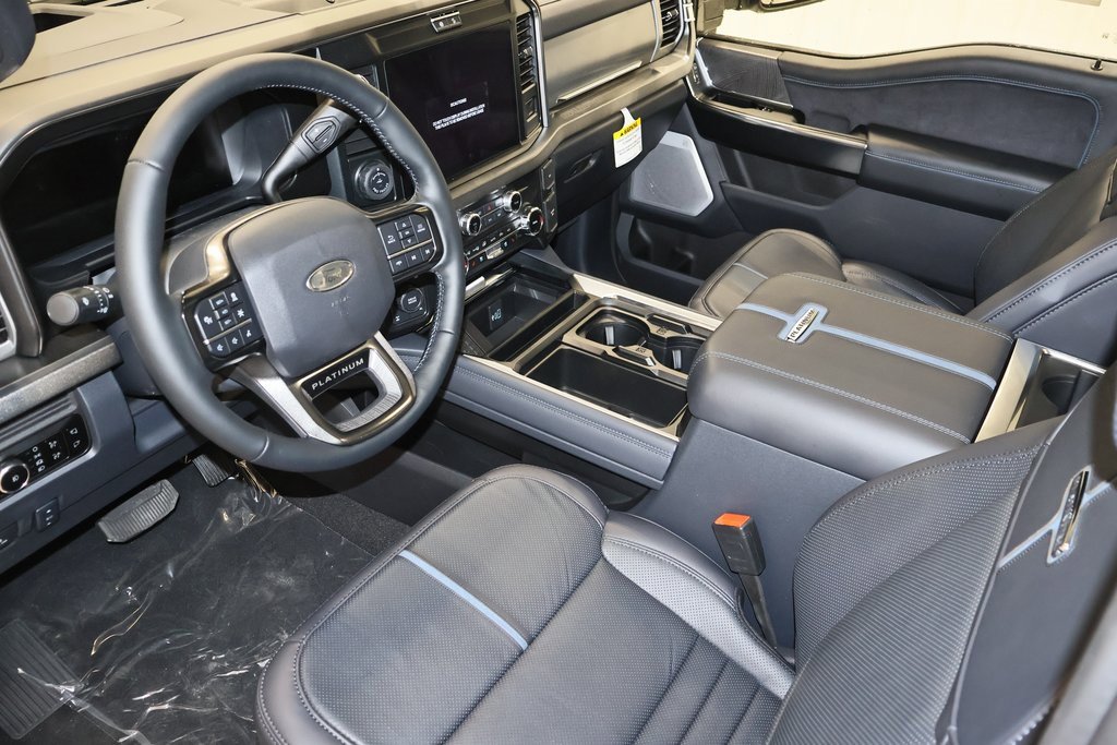 New 2025 Ford F350 Platinum w/ FX4 Off-Road Package image 29