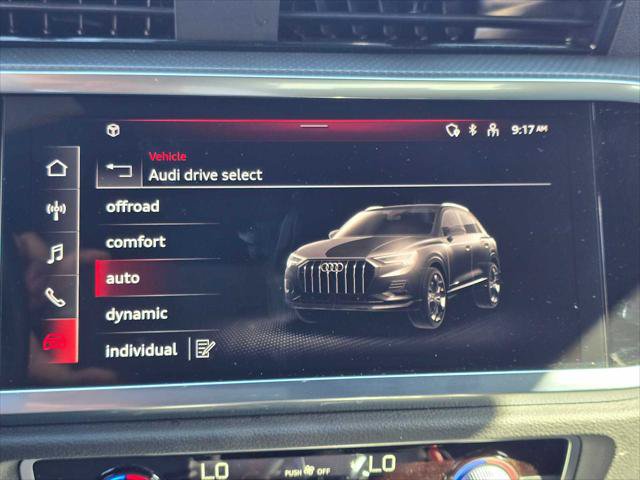 Used 2023 Audi Q3 2.0T Premium w/ Black Optic Sport Package AWD/4WD image 28