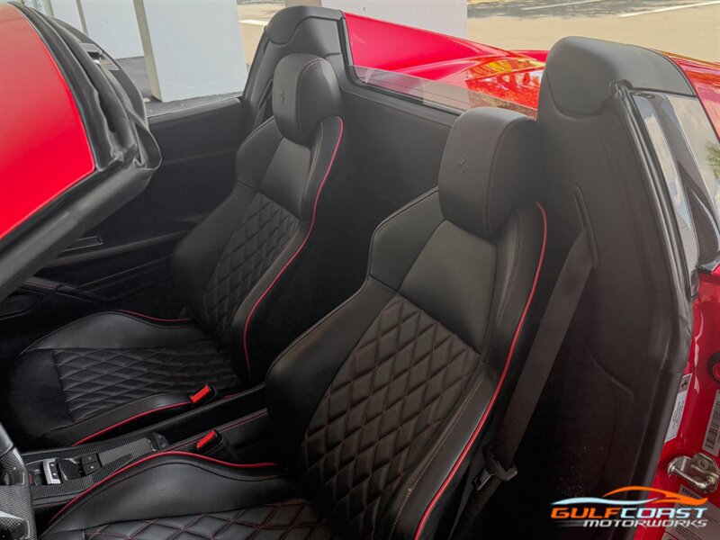 Used 2013 Ferrari 458 Spider RWD image 23