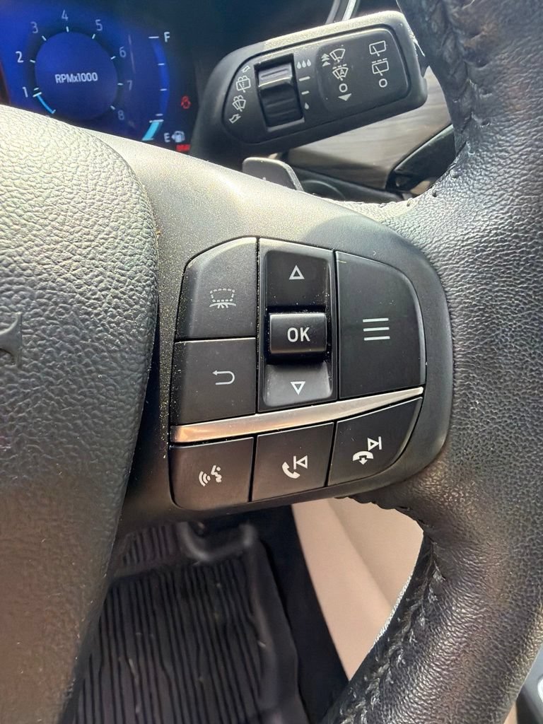 Used 2020 Ford Escape Titanium AWD/4WD image 12