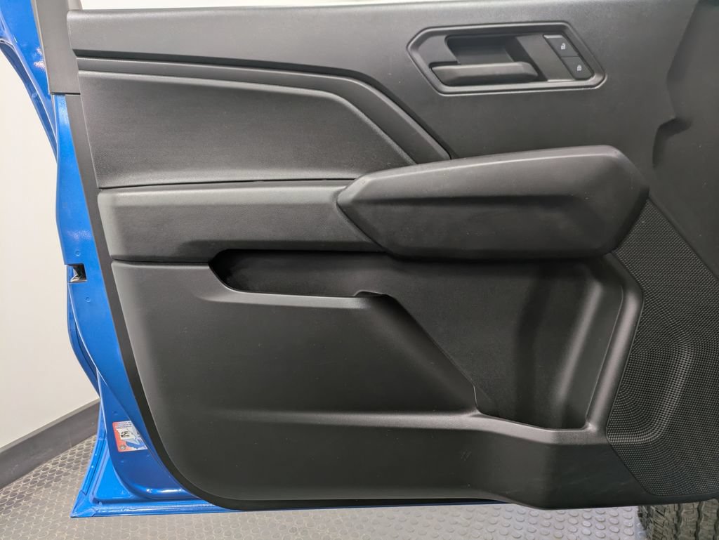 Used 2024 Chevrolet Colorado Trail Boss w/ Safety Package AWD/4WD image 8