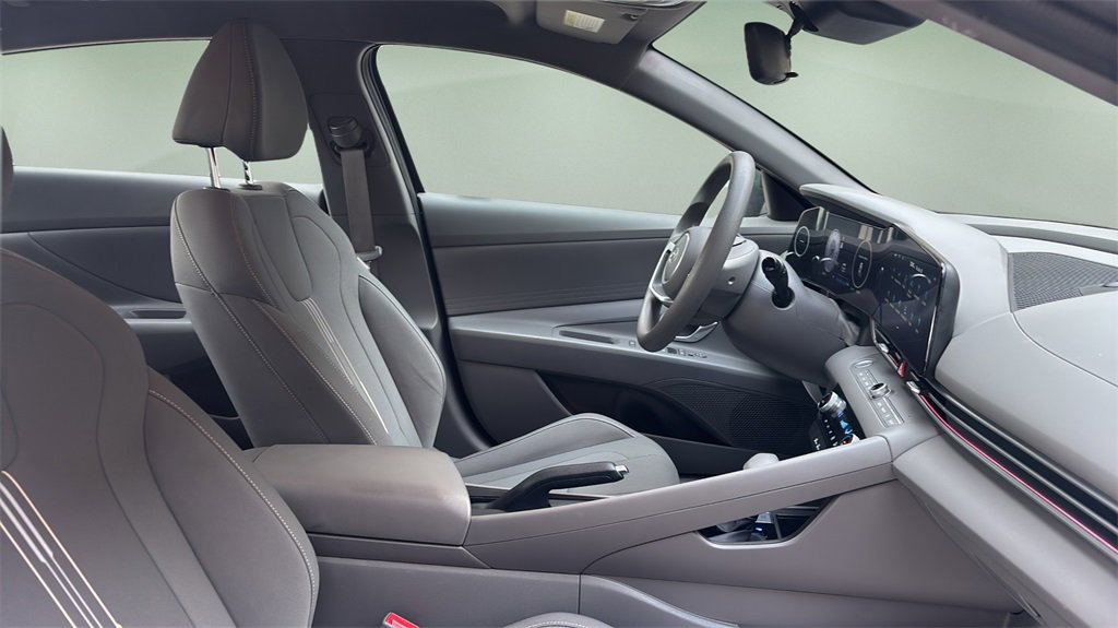 Certified 2024 Hyundai Elantra SEL image 15