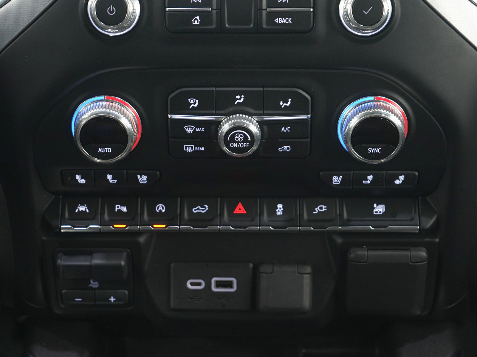 Used 2021 GMC Sierra 1500 SLT w/ SLT Premium Plus Package image 16