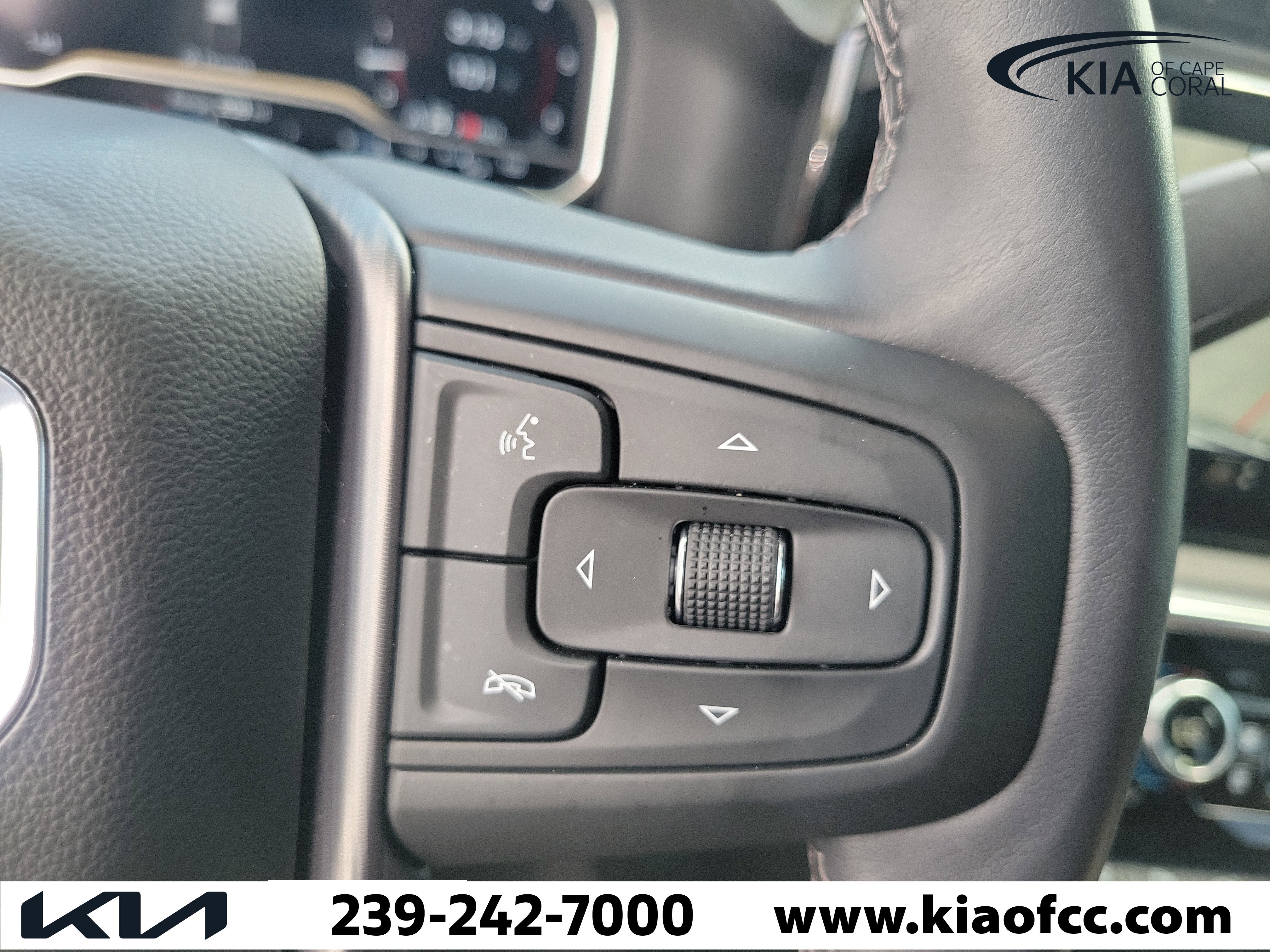 Used 2025 GMC Sierra 2500 Denali Ultimate AWD/4WD image 29