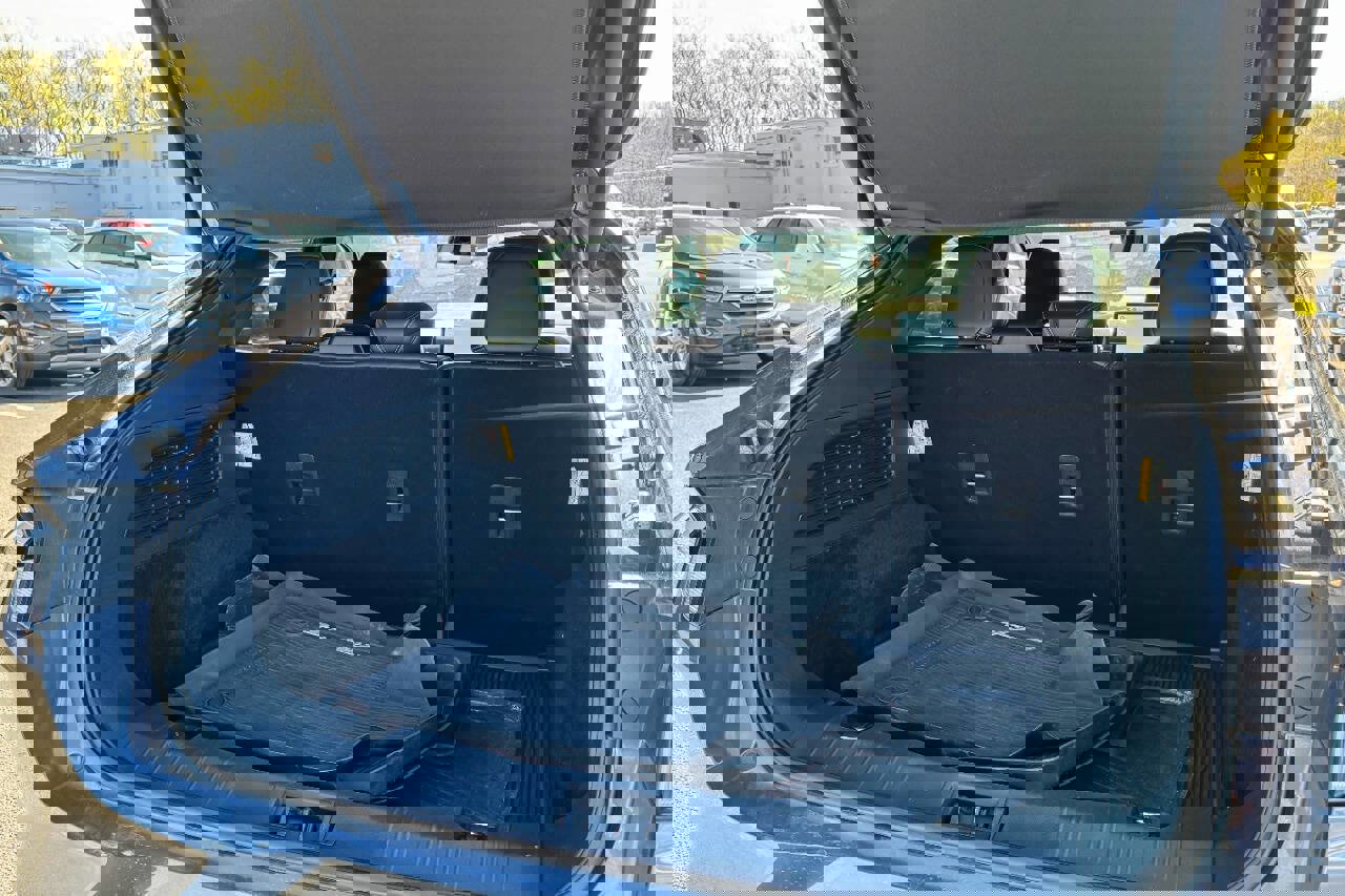 Used 2021 Ford Mustang Mach-E Select w/ Comfort/Appearance Package AWD/4WD image 12