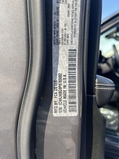 Certified 2023 Jeep Grand Cherokee L Limited image 20