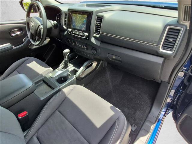 Used 2022 Nissan Frontier SV w/ Technology Package AWD/4WD image 20