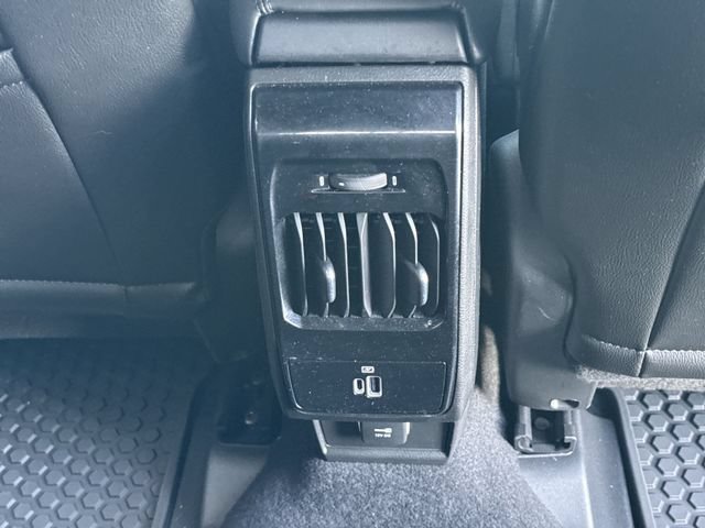 Used 2025 Jeep Compass Latitude w/ Convenience Group AWD/4WD image 15