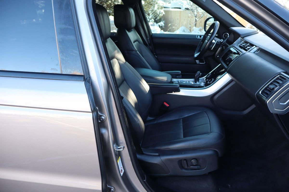 Used 2021 Land Rover Range Rover Sport HSE Dynamic image 22