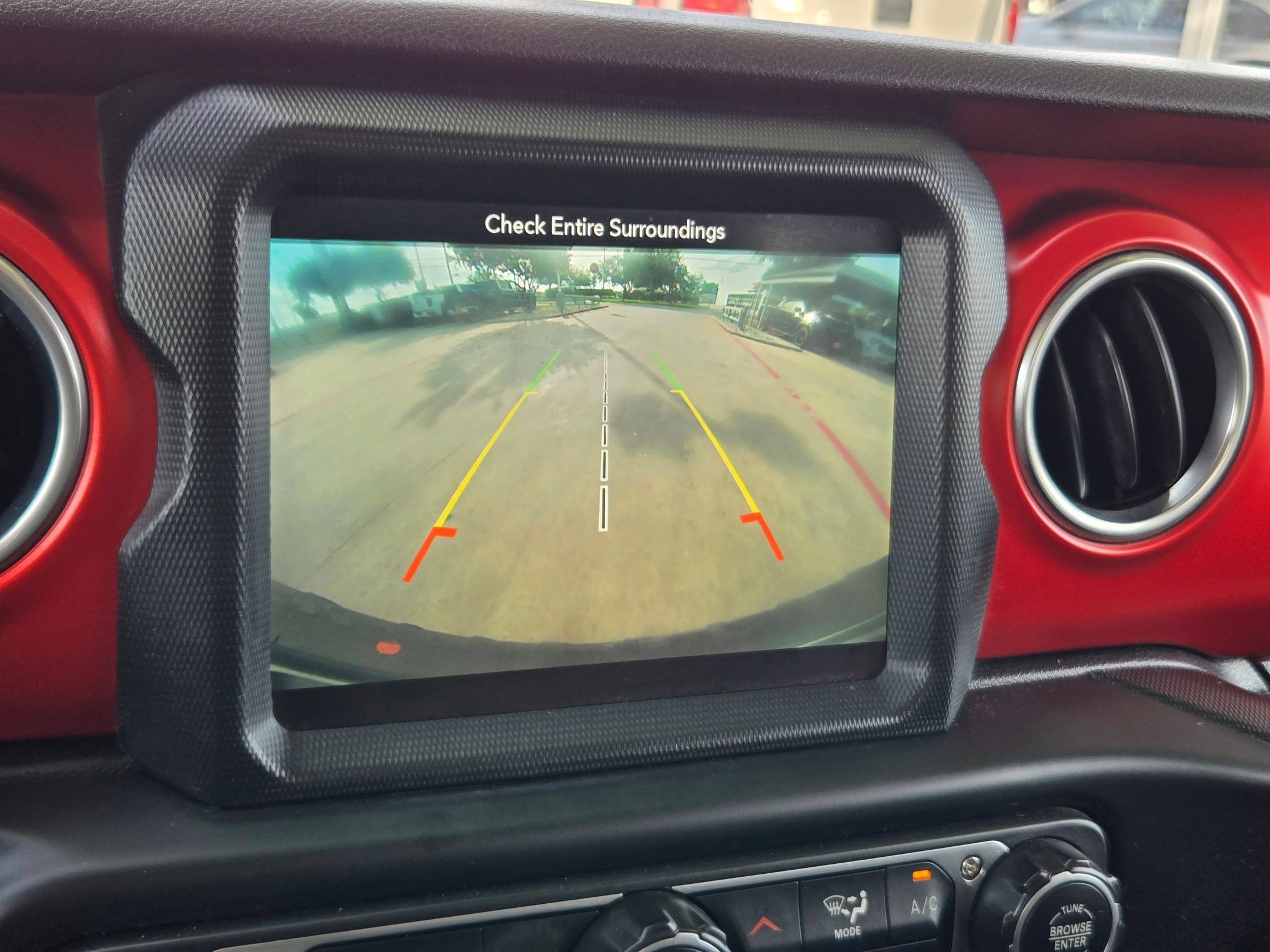 Used 2018 Jeep Wrangler Unlimited Rubicon AWD/4WD image 16