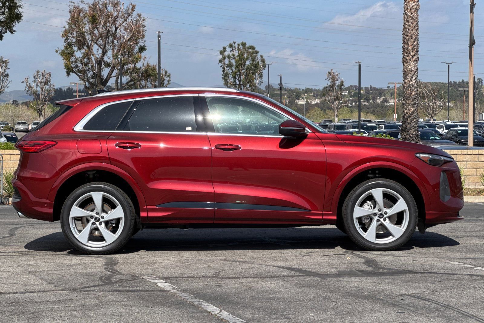 New 2025 Audi Q5 Premium Plus image 3