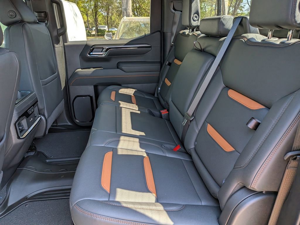 New 2026 GMC Sierra 1500 AT4 w/ AT4 Premium Package AWD/4WD image 14