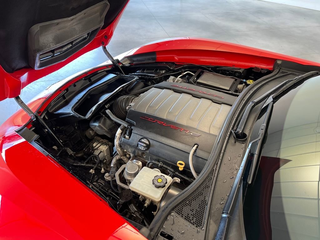 Used 2019 Chevrolet Corvette Stingray Coupe w/ Carbon Flash Badge Package image 14