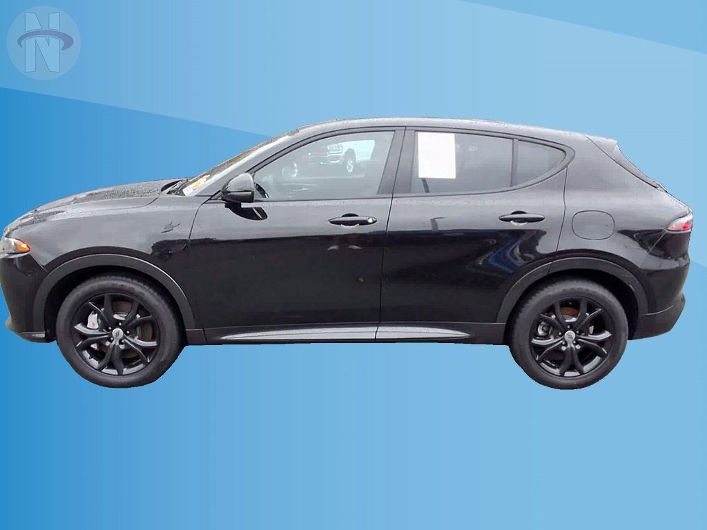 Used 2024 Dodge Hornet R/T Plus w/ R/T Blacktop Package AWD/4WD image 5