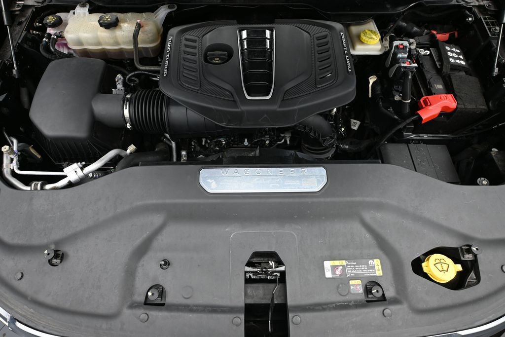 Used 2023 Jeep Grand Wagoneer Series III AWD/4WD image 54