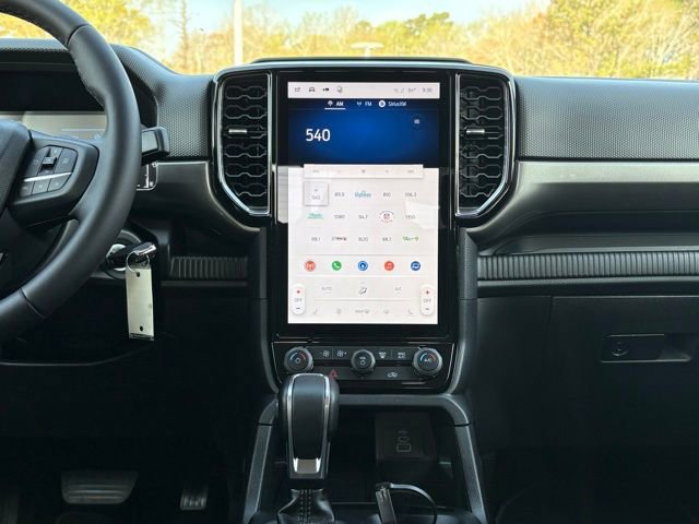 New 2026 Ford Ranger XLT w/ Equipment Group 301A High image 17