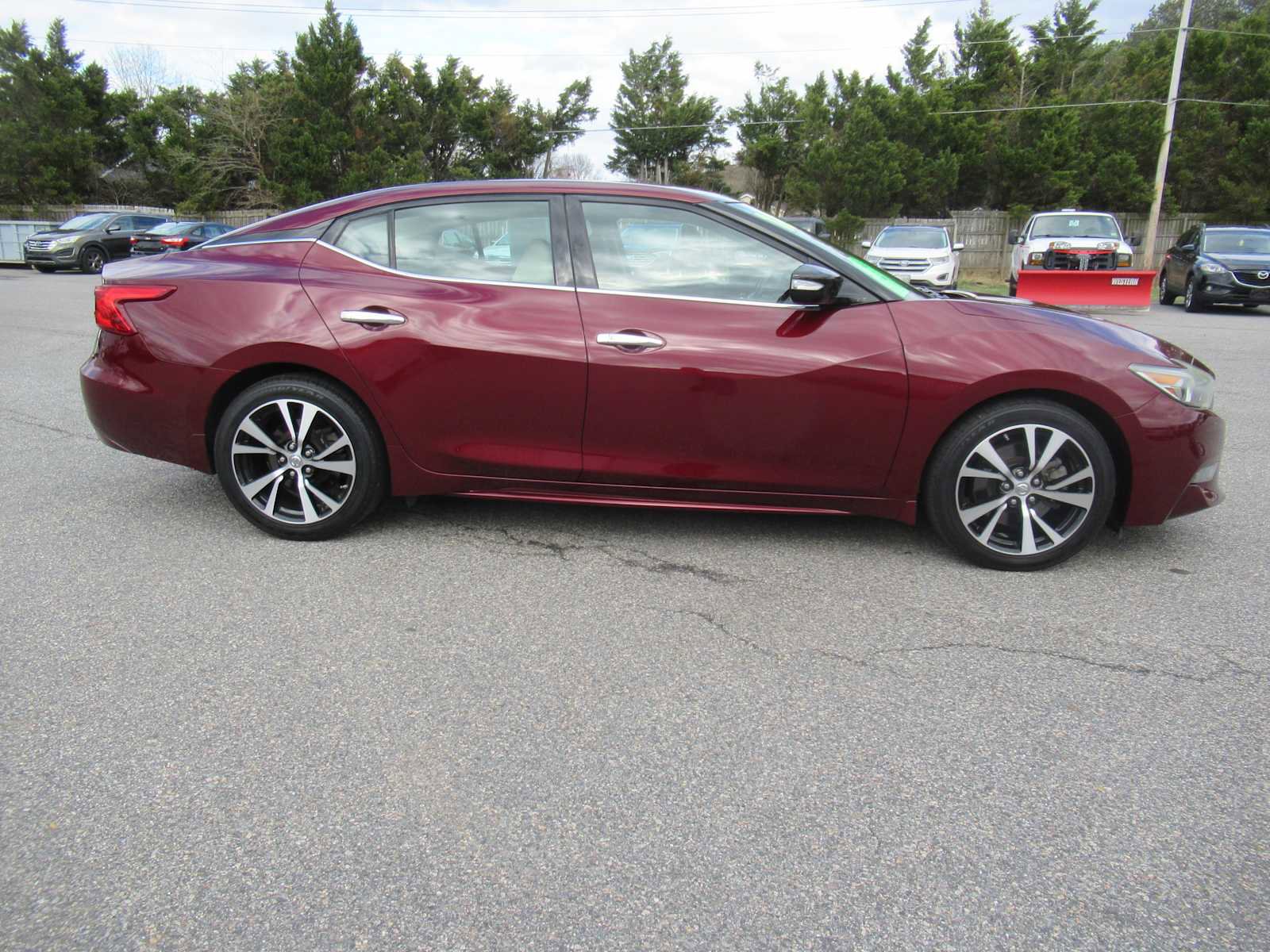 Used 2018 Nissan Maxima 3.5 SV image 4