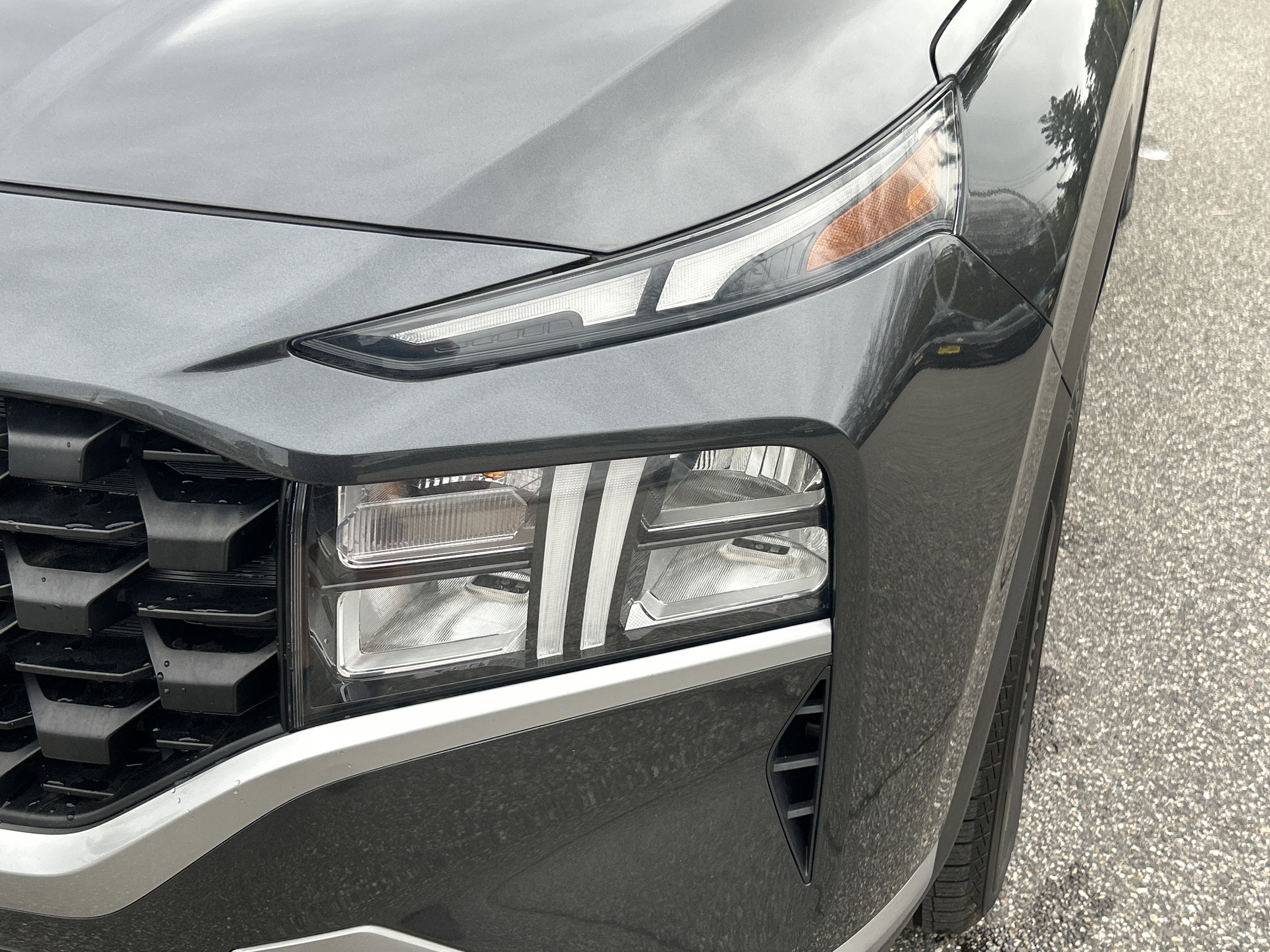 Certified 2023 Hyundai Santa Fe SEL w/ Cargo Package AWD/4WD image 9