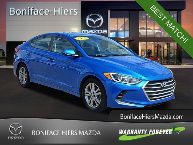Used 2017 Hyundai Elantra SE image 1