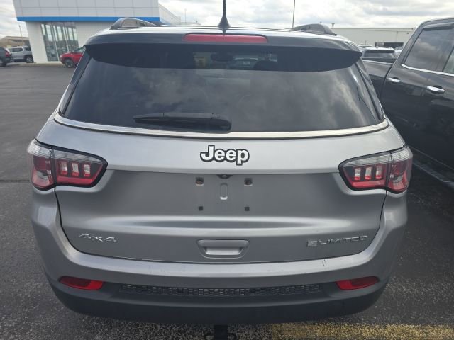 Used 2018 Jeep Compass Limited image 5