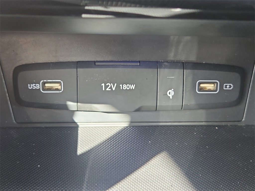 Used 2024 Hyundai Tucson Limited image 25